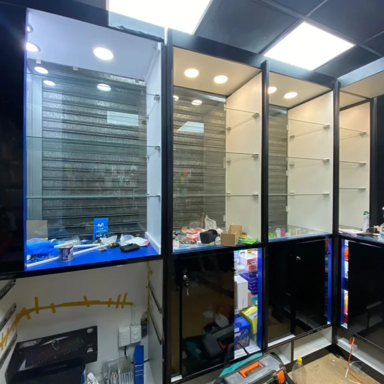 Proyecto de reorganización de espacios y obtención de patente comercial de Local de accesorios tecnológicos, ubicado en Versluys, San Pedro de la Paz.